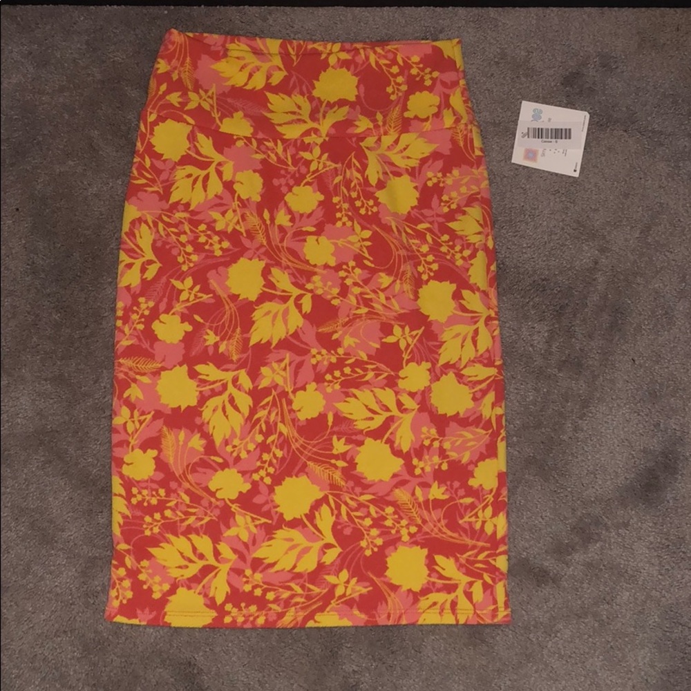 Flowered skirt